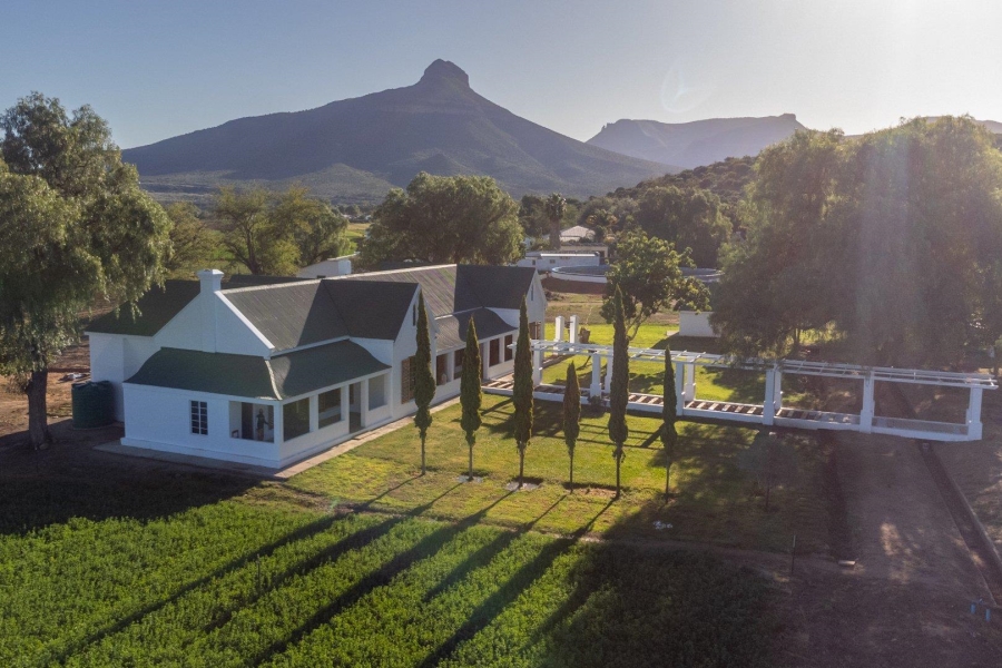 7 Bedroom Property for Sale in Adendorp Eastern Cape